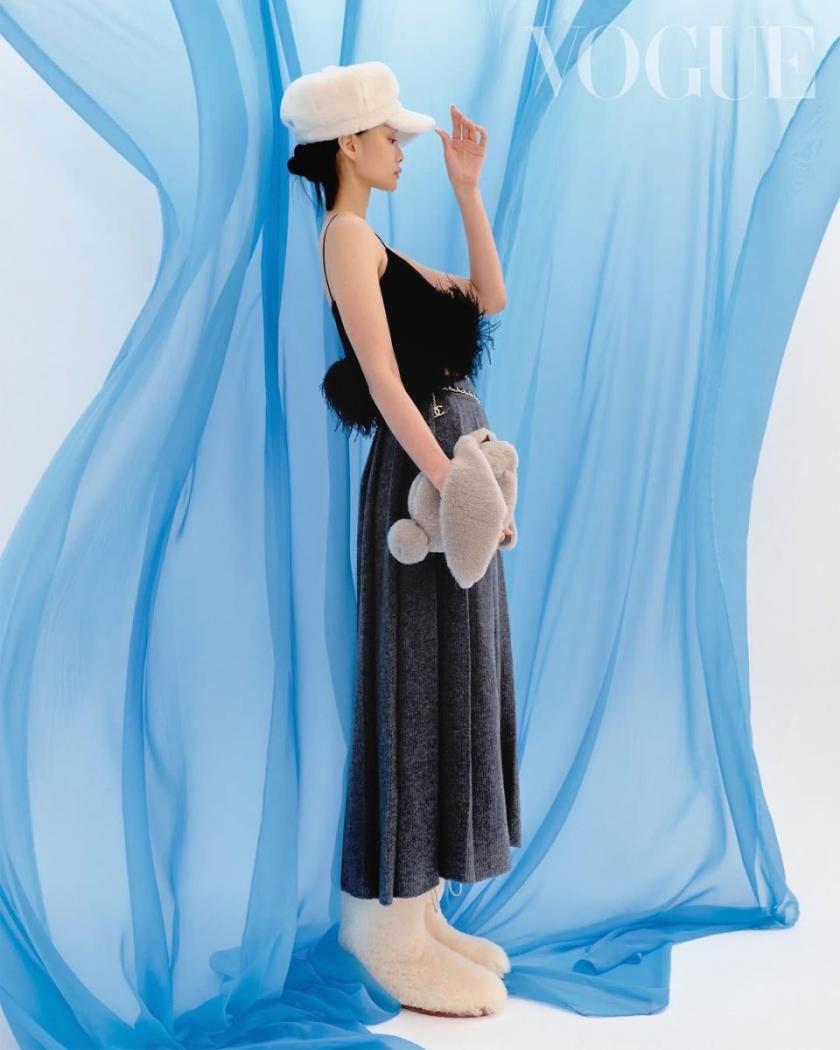 VOGUE JAN. 2023
